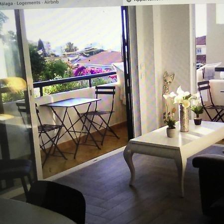 Appartement Moderne Pour 6 Adultes 贝纳尔马德纳 外观 照片