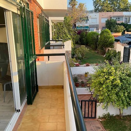 Appartement Moderne Pour 6 Adultes 贝纳尔马德纳 外观 照片