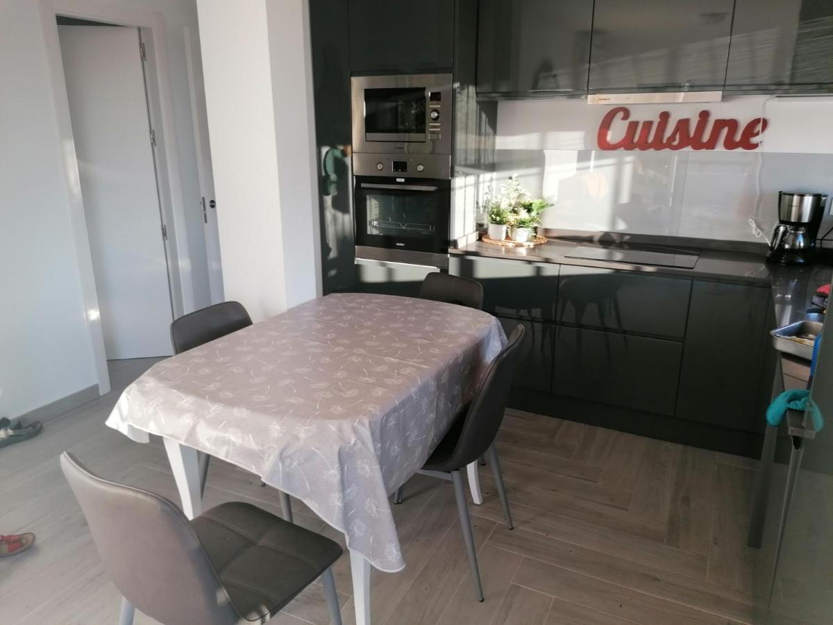 Appartement Moderne Pour 6 Adultes 贝纳尔马德纳 外观 照片